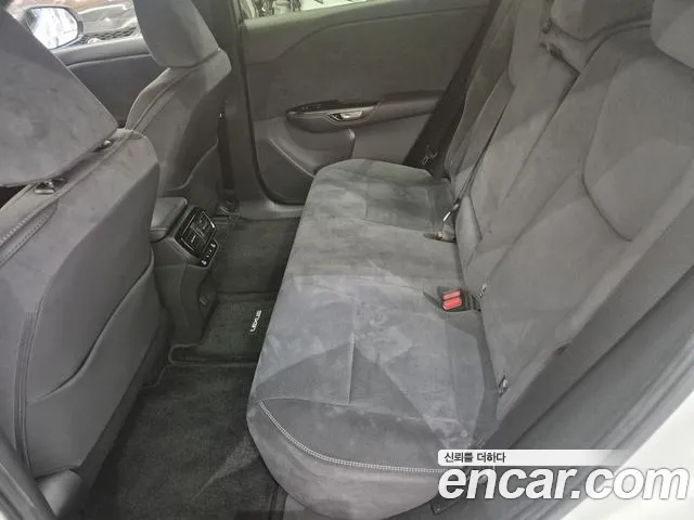 Lexus RZ RZ450e — Фото автомобиля 12