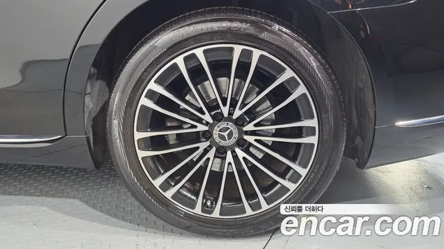Mercedes-Benz S-Class S-класс W223 — Фото автомобиля 21