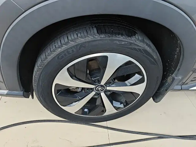 BYD Song PLUS — Фото автомобиля 22