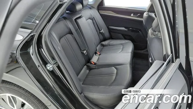 Kia K5 Generation 3 — Фото автомобиля 11
