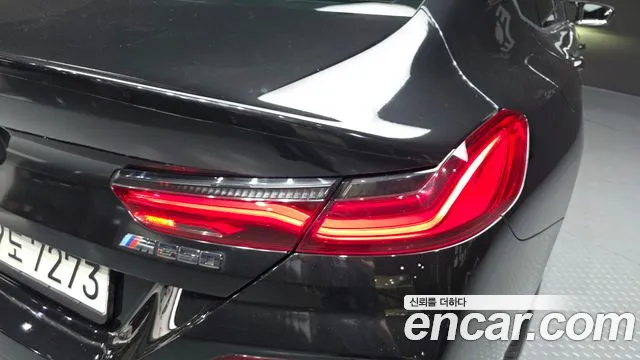 BMW 8 Series G15 — Фото автомобиля 23