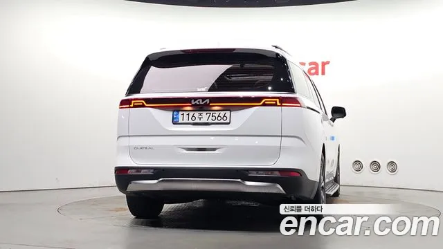 Kia Carnival 4th Gen — Фото автомобиля 4