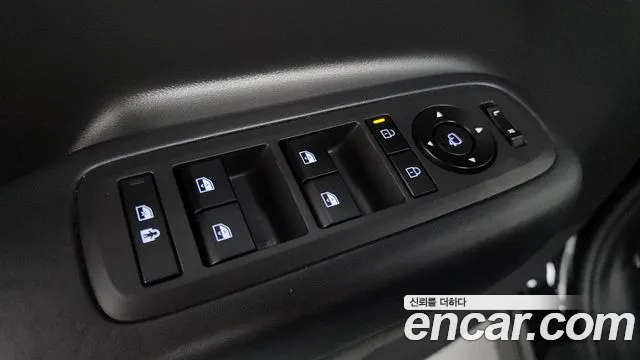 Hyundai Santafe Santa Fe (MX5) Бензин 2.5T 2WD — Фото автомобиля 30