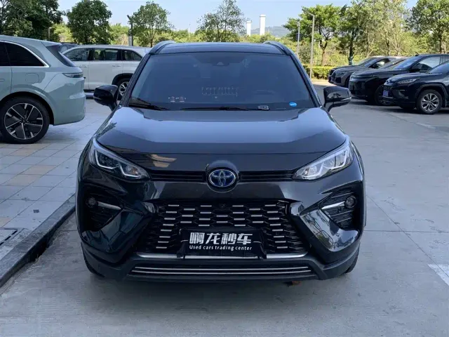 Toyota Wildlander — Фото автомобиля 2