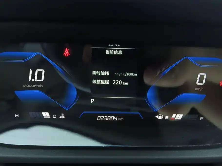 Dongfeng Aeolus Yixuan 2024 1.5L Auto Sport Edition — Фото автомобиля 14
