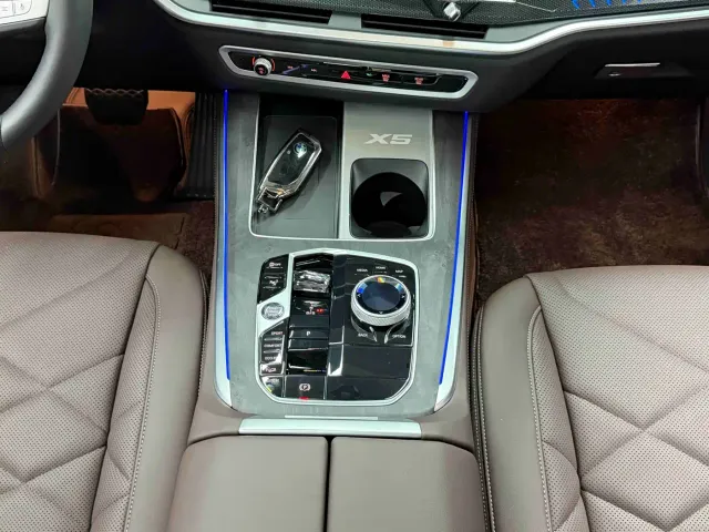 BMW X5 — Фото автомобиля 23