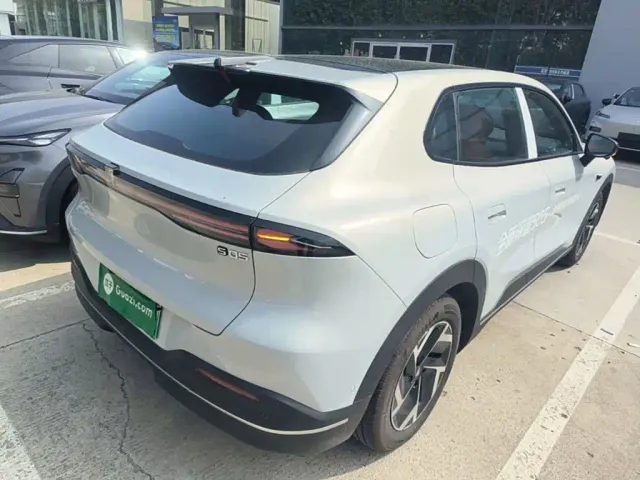 Deepal S05 — Фото автомобиля 6