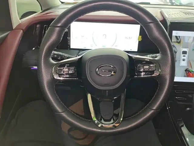 GAC Trumpchi E9 — Фото автомобиля 10