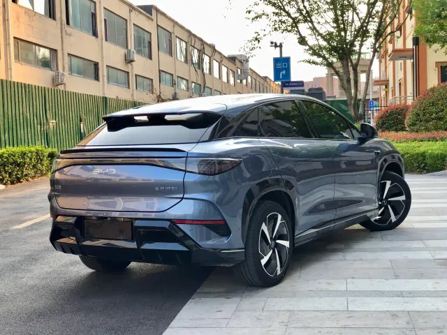 BYD Sealion 07 EV — Фото автомобиля 7