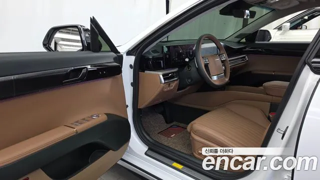 Hyundai Grandeur GN7 — Фото автомобиля 10