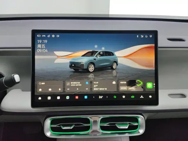 Leapmotor B10 — Фото автомобиля 13
