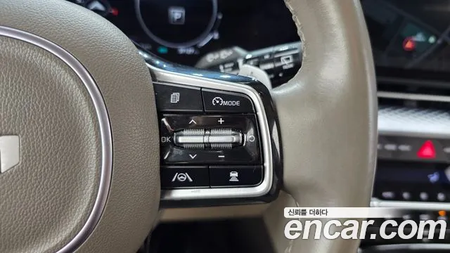 Kia Canival Carnival 4 поколение Бензин 7 мест Hi-Limousine — Фото автомобиля 30