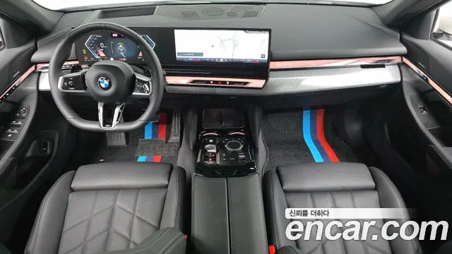 BMW 5 Series G60 — Фото автомобиля 7