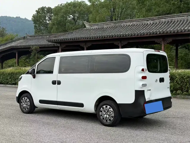 Maxus Dana V1 — Фото автомобиля 6