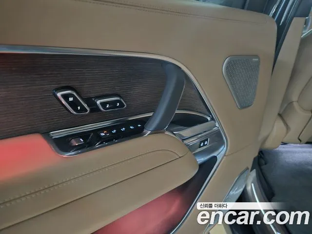Land Rover Range Rover — Фото автомобиля 16