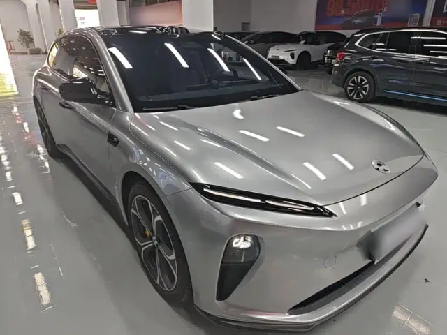 Nio ET5 Touring — Фото автомобиля 3