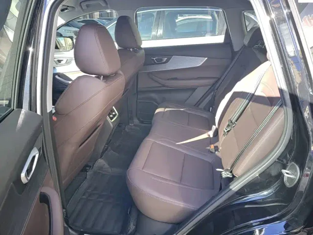 Chery Tiggo 7 — Фото автомобиля 16