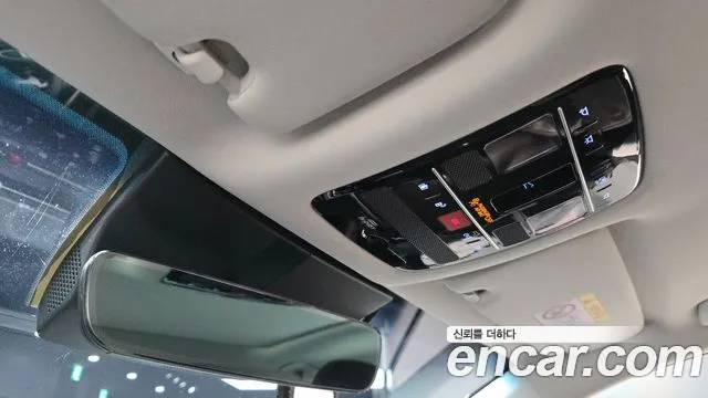 Hyundai Grandeur Grandeur (GN7) 2.5 Бензин 2WD — Фото автомобиля 28
