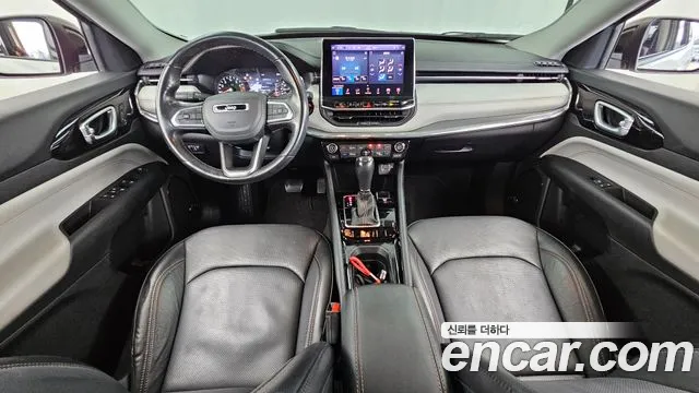 Jeep Compass — Фото автомобиля 7