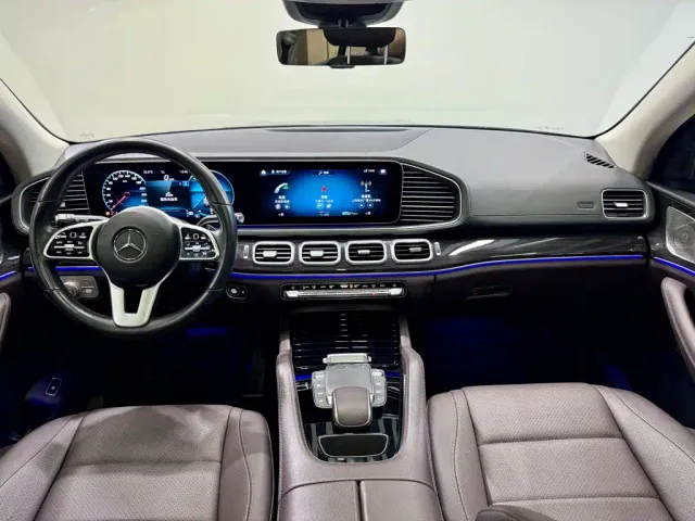 Mercedes-Benz GLE-Class — Фото автомобиля 13