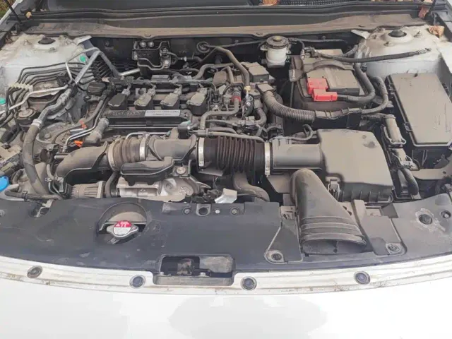 Honda Accord — Фото автомобиля 10