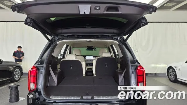 Hyundai Palisade Palisade Дизель 2.2 4WD — Фото автомобиля 16