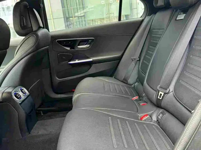 Mercedes-Benz C-Class — Фото автомобиля 10