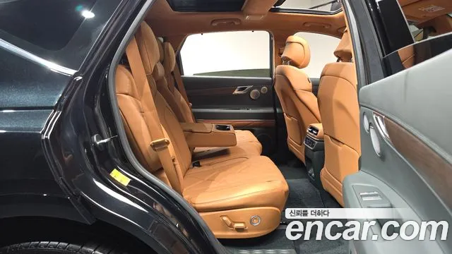 Genesis GV80 2.5T Бензин AWD — Фото автомобиля 4