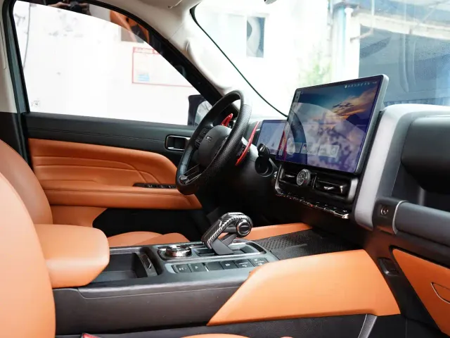 Haval H9 — Фото автомобиля 10