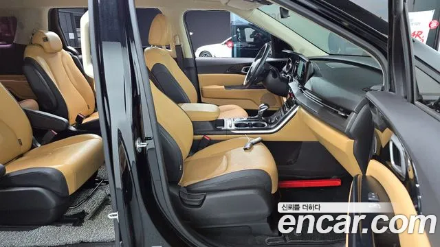 Kia Canival Carnival 4 поколение 9 мест Prestige — Фото автомобиля 11