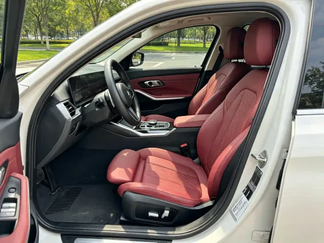 BMW 3 Series — Фото автомобиля 8