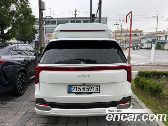 Kia Canival Новый Carnival 4 поколение Бензин 9 мест Hi-Limousine (Спецкузов) — Фото автомобиля 4