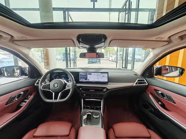 BMW 3 Series — Фото автомобиля 9