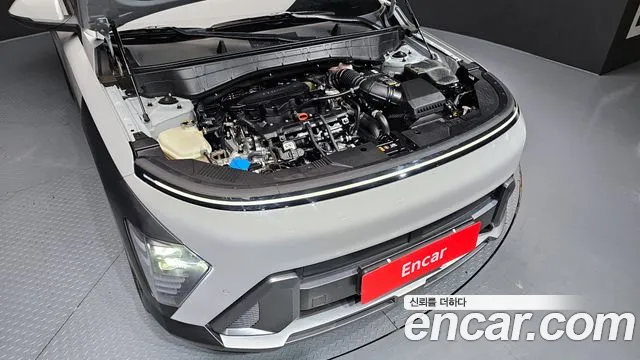 Hyundai Kona Kona (SX2) Бензин 1.6 турбо 2WD — Фото автомобиля 6