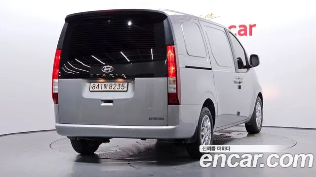 Hyundai Staria Staria Карго 3 места — Фото автомобиля 2