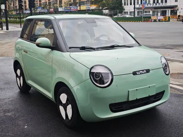 Changan Lumin — Фото автомобиля 6
