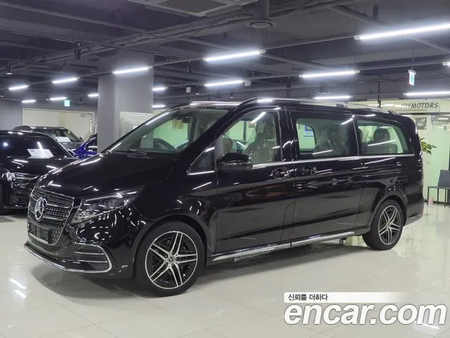 Mercedes-Benz V-Class — Фото автомобиля 2