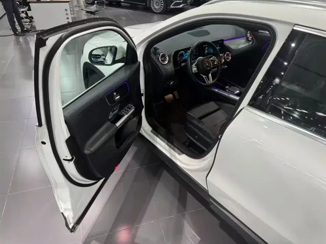 Mercedes-Benz GLA-Class — Фото автомобиля 11