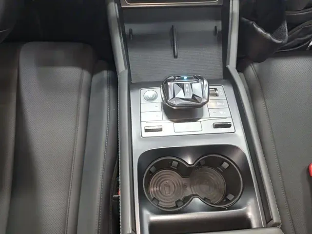 BYD Qin L — Фото автомобиля 13