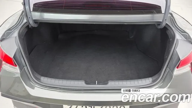 Hyundai Avante CN7 — Фото автомобиля 20
