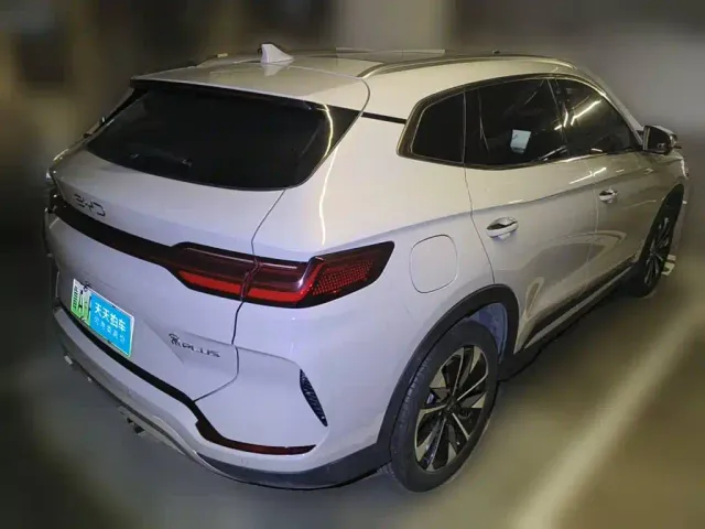 BYD Song PLUS — Фото автомобиля 2