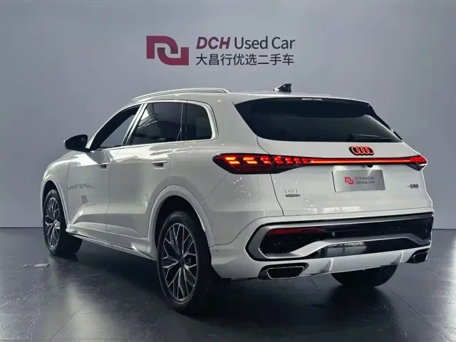 Audi Q5L — Фото автомобиля 5