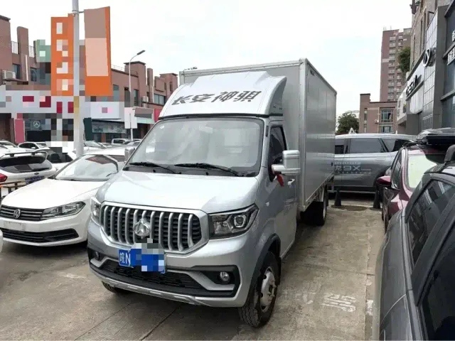 Фотография автомобиля — Changan Shenqi T30