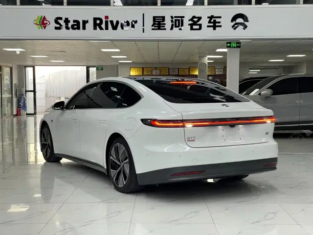 Nio ET7 — Фото автомобиля 5