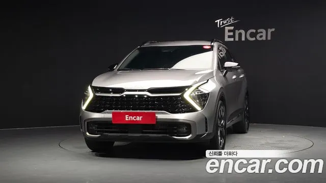Kia Sportage Sportage 5-е поколение Бензин 1.6 турбо 2WD — Фото автомобиля 3