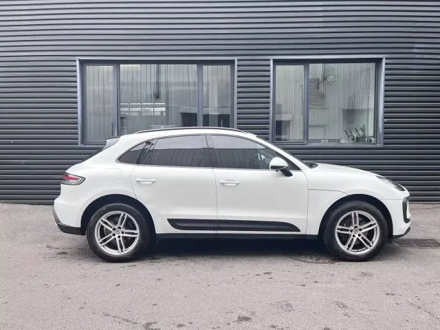 Porsche Macan — Фото автомобиля 4