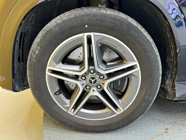 Mercedes-Benz GLE-Class — Фото автомобиля 10