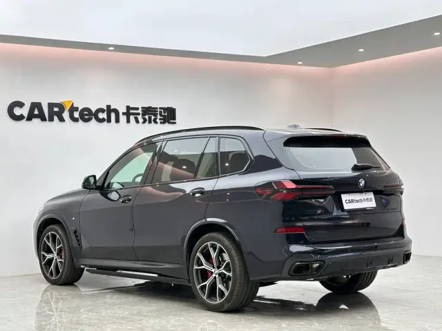 BMW X5 — Фото автомобиля 3