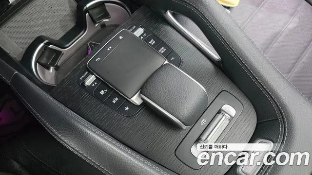 Mercedes-Benz GLE-Class — Фото автомобиля 23