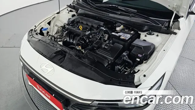 Hyundai Avante CN7 — Фото автомобиля 6